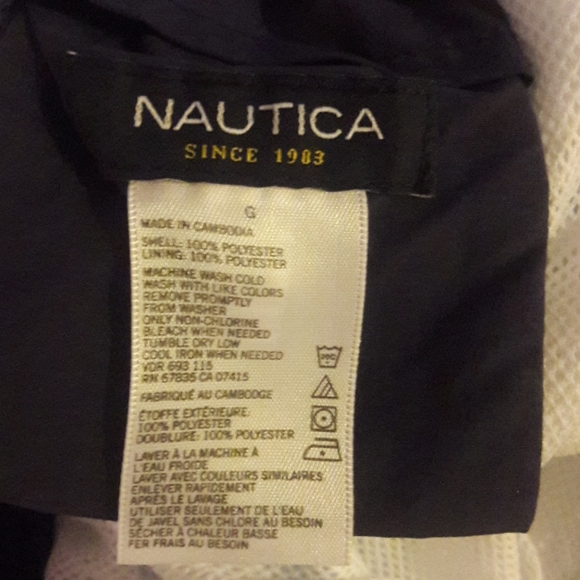 Nautica men swim trunks in  excellent condition - Picture 4 of 4